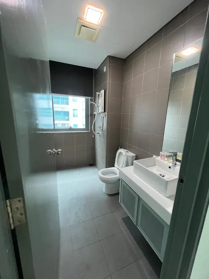 דירה קואלה לומפור Summer Suites Klcc By Luna
