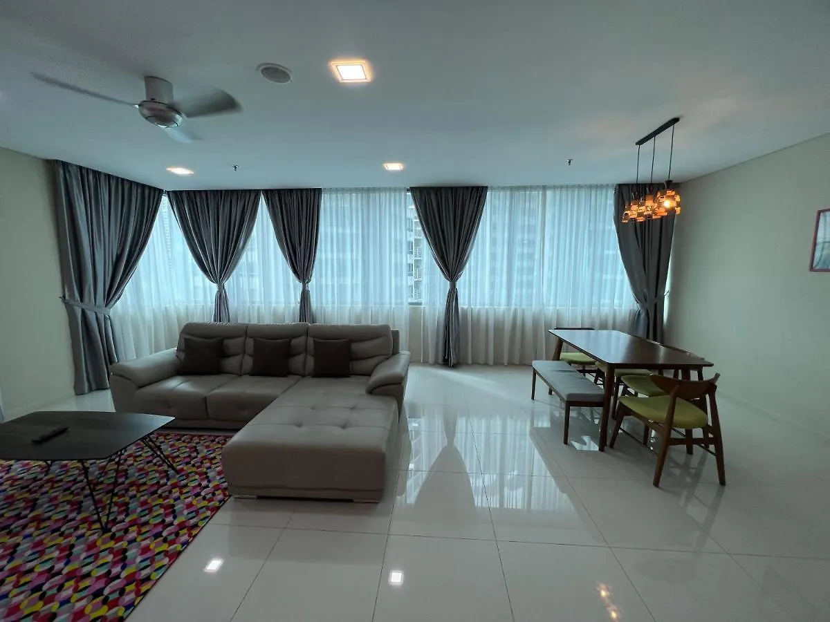 קואלה לומפור Summer Suites Klcc By Luna 0*, קואלה לומפור מלזיה